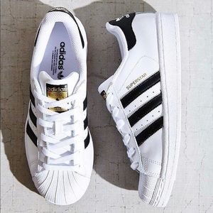 Adidas superstar